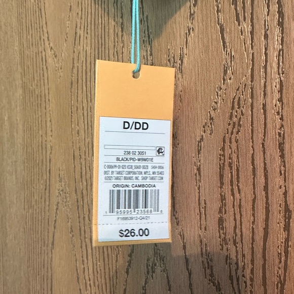 Women’s swim top - Picture 3 of 4